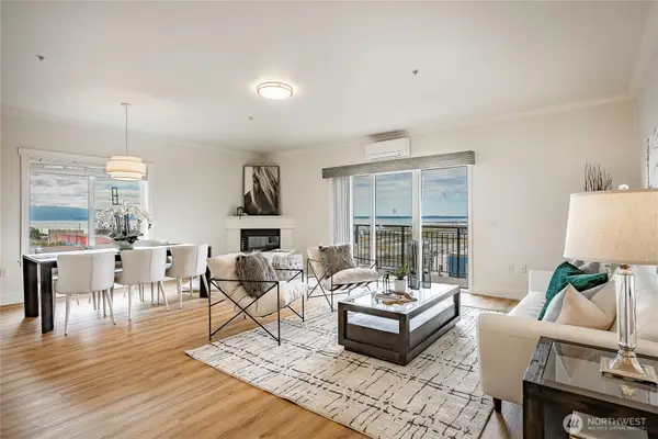 1015 Railroad Avenue #502, Bellingham, WA 98225