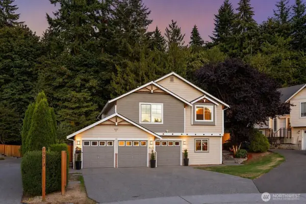 19019 20th Place W, Lynnwood, WA 98036