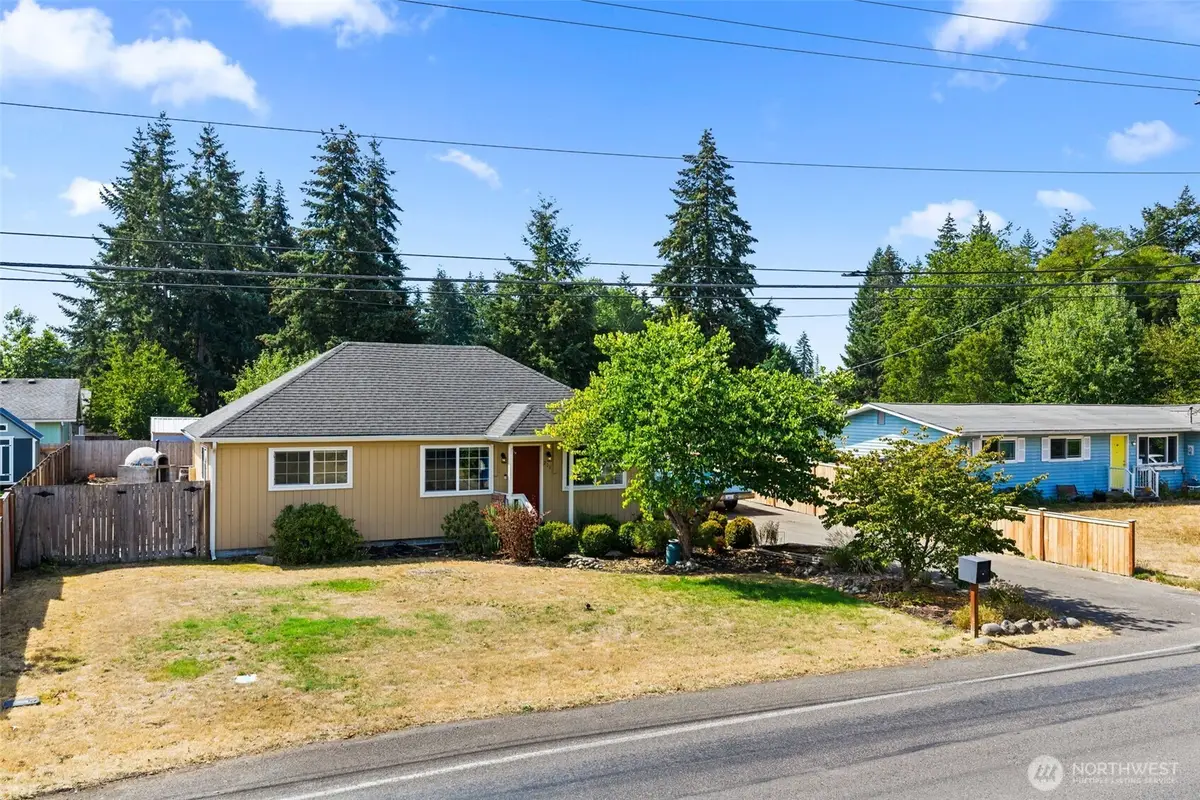 211 Mosman Avenue Se, Yelm, WA 98597 - #1