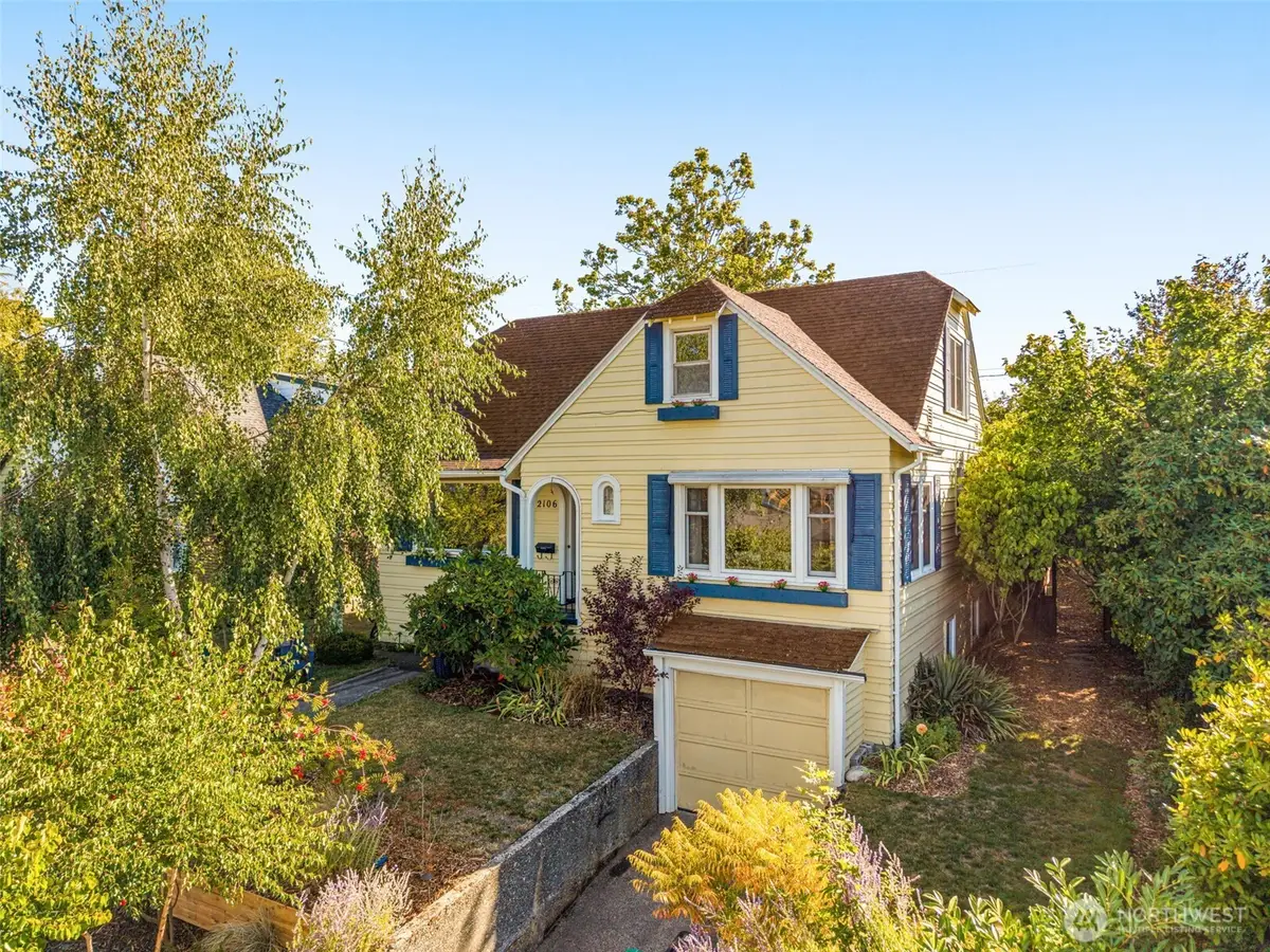2106 49th Avenue Sw, Seattle, WA 98116 - #1