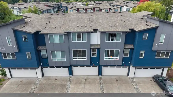 23712 8th Drive Se #C, Bothell, WA 98021