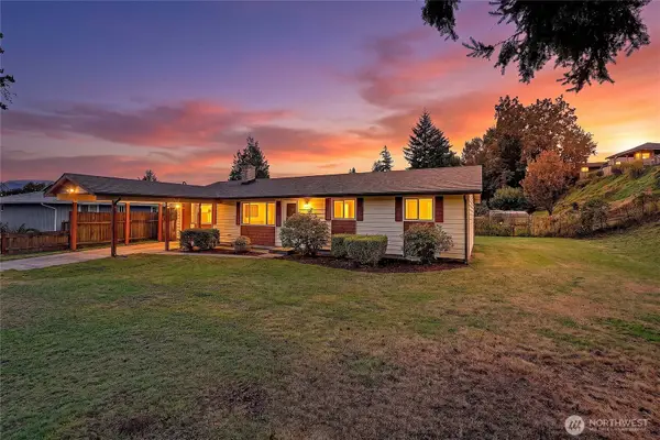 525 N Alcazar Avenue, Arlington, WA 98223