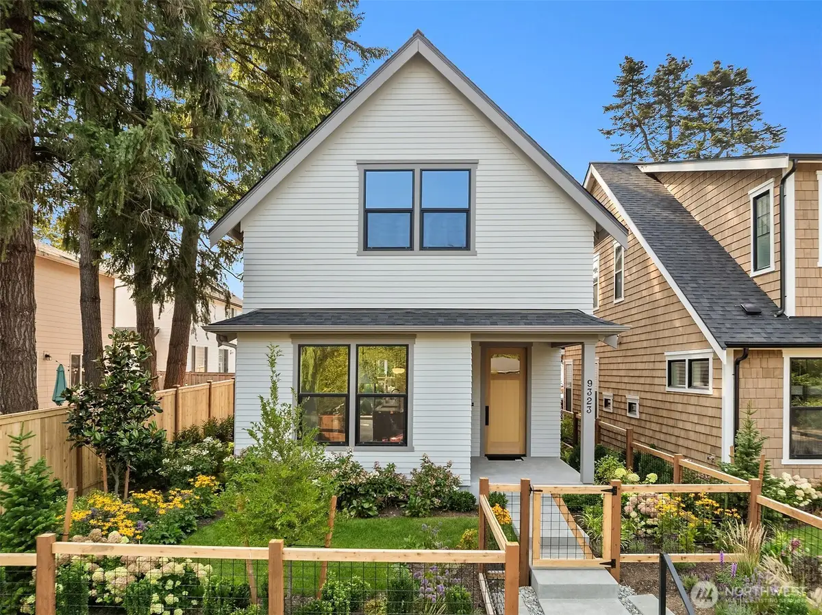 9323 126th Avenue Ne, Kirkland, WA 98033 - #1