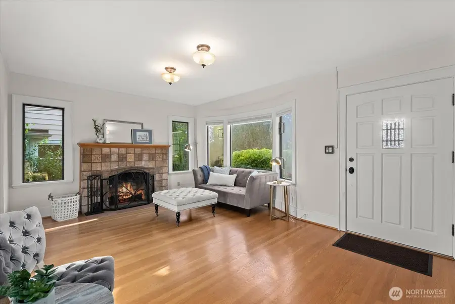 7530 Roosevelt Wy Ne, Seattle, WA 98115 - #3