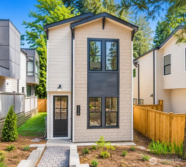 9210 116th Avenue Ne, Kirkland, WA 98033