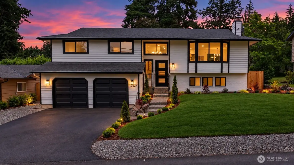 19624 62nd Avenue Ne, Kenmore, WA 98028 - #1