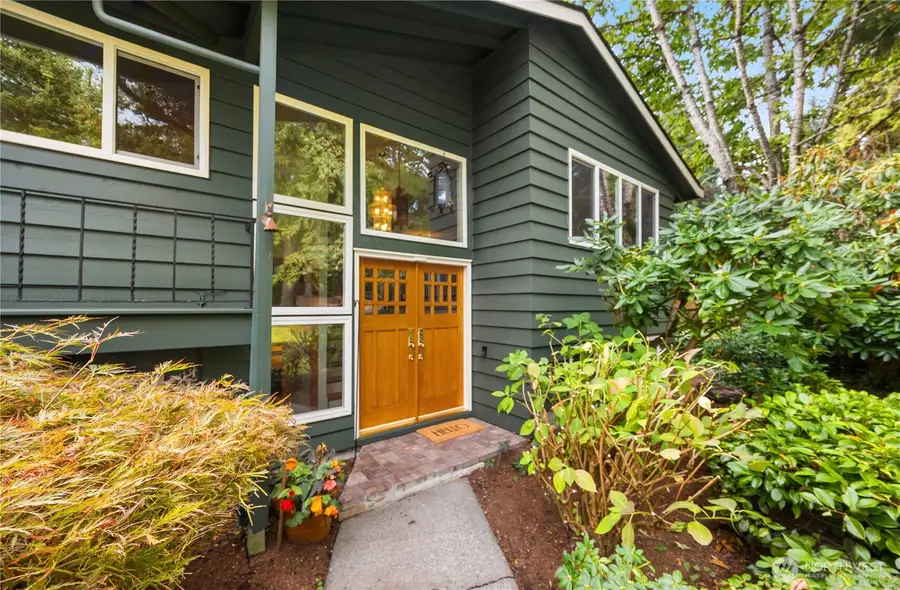 6039 NE 202nd Street, Kenmore, WA 98028 - #3