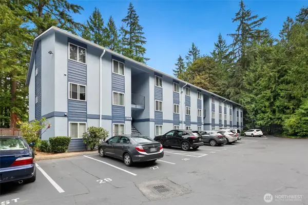 14014 Juanita Drive Ne #B2, Kirkland, WA 98034