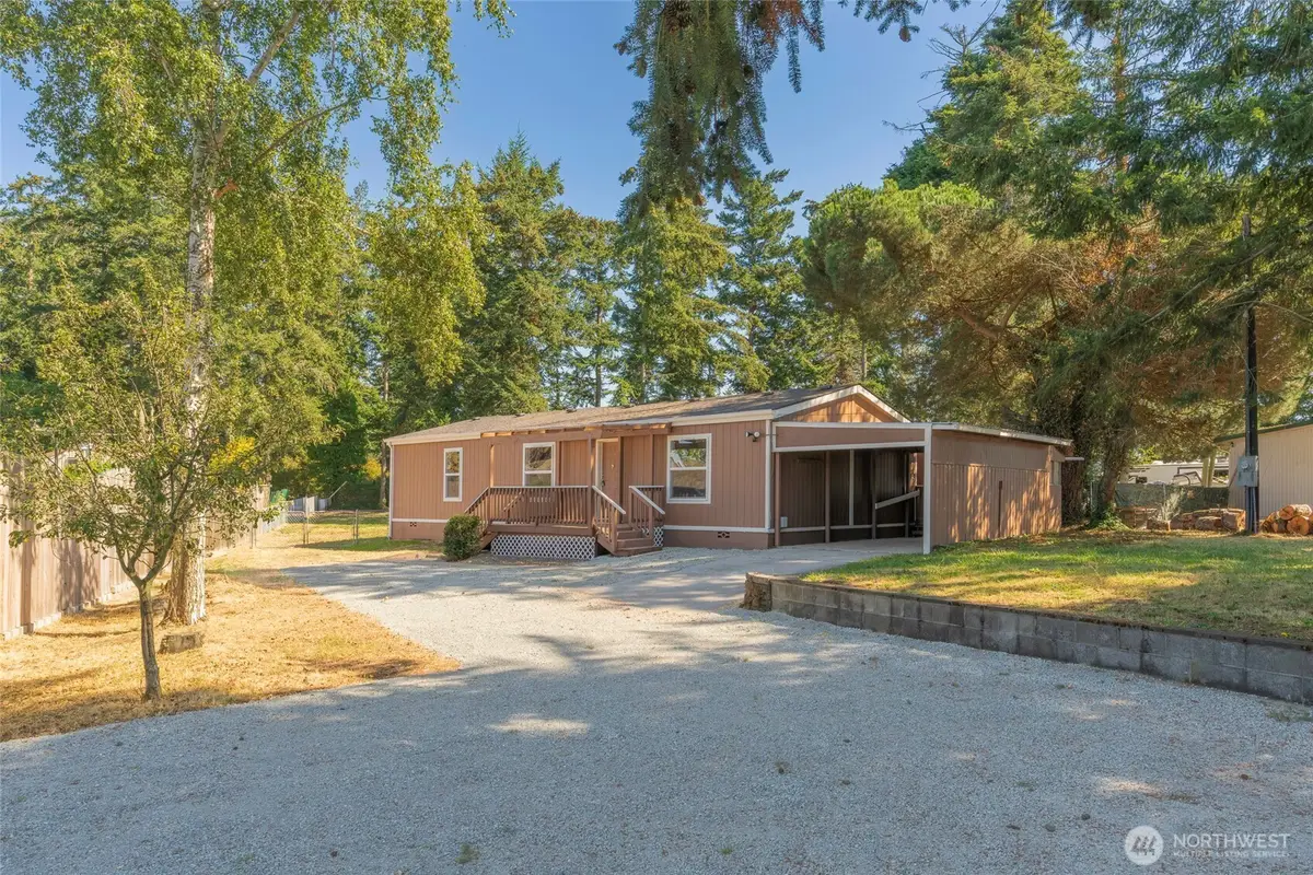 1004 Diane Avenue, Oak Harbor, WA 98277 - #1