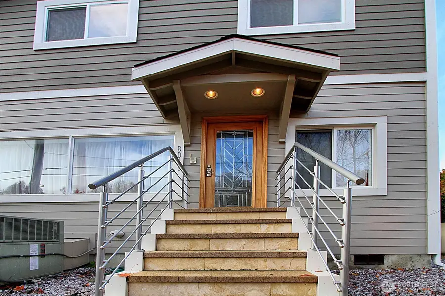8011 Aurora Avenue N, Seattle, WA 98103 - #2