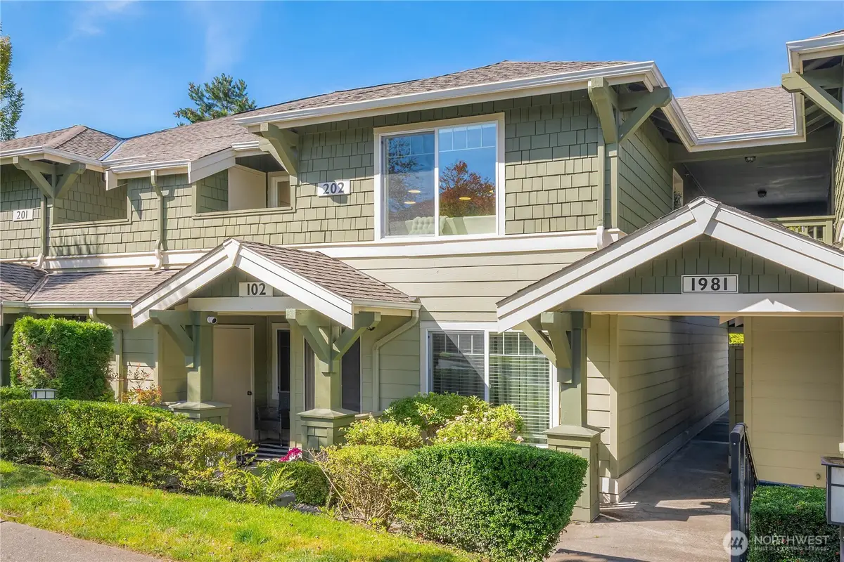 1981 24th Avenue Ne #202, Issaquah, WA 98029 - #1