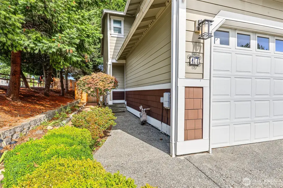 12305 Meridian Avenue S #17, Everett, WA 98208 - #3