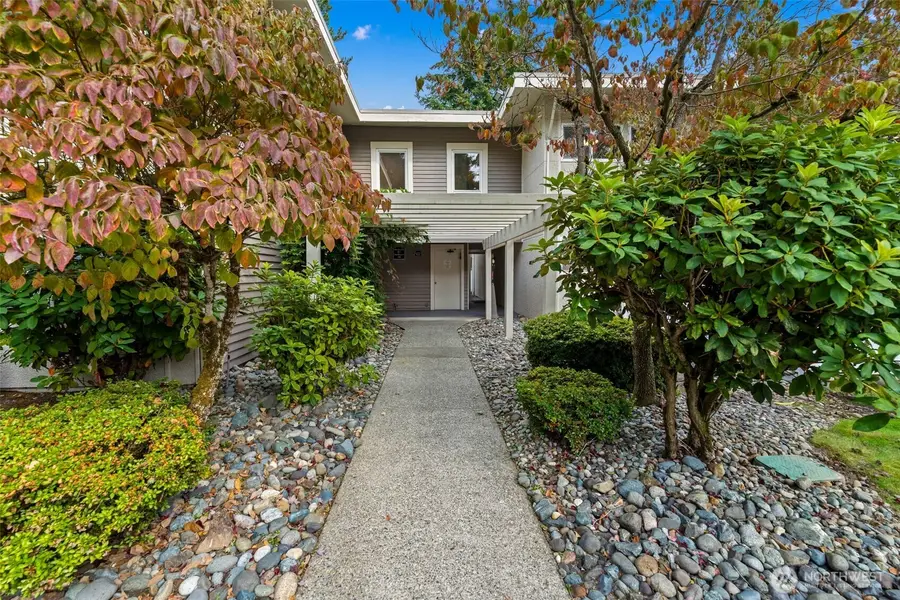 811 126th Place Ne #A207, Bellevue, WA 98005 - #2