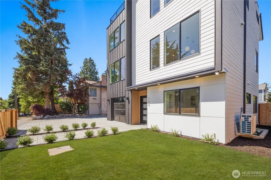 726 N 89th Street, Seattle, WA 98103 - #2