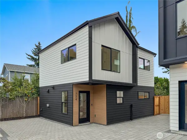 724 N 89th Street, Seattle, WA 98103
