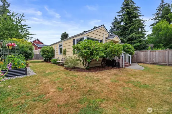 2638 SW 106th Street, Seattle, WA 98146