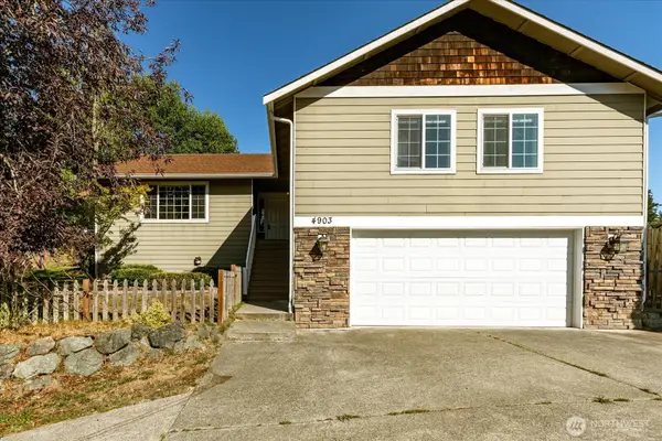 4903 Reindeer Road, Freeland, WA 98249