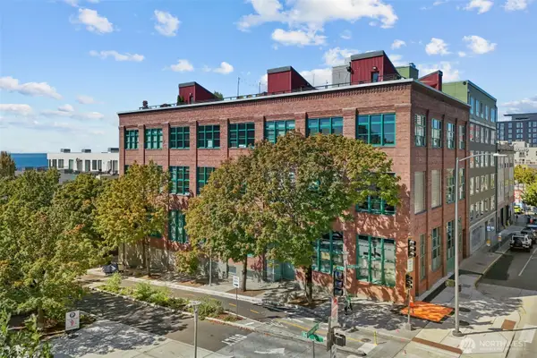 66 Bell Street #4, Seattle, WA 98121