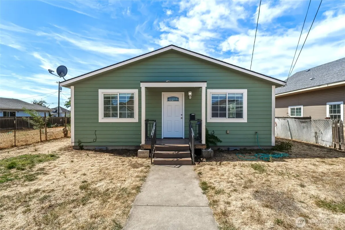 424 S 7th Avenue, Walla Walla, WA 99362 - #1