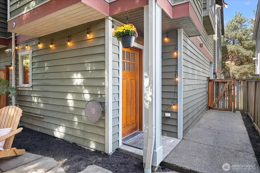 741 N 94th Street #C, Seattle, WA 98103 - #3