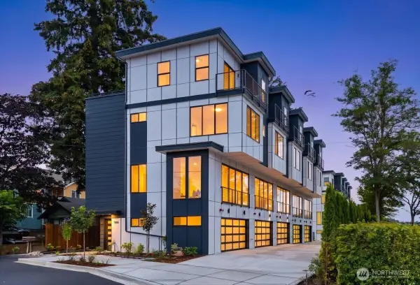 7005 Ne 182nd St #101, Kenmore, WA 98028