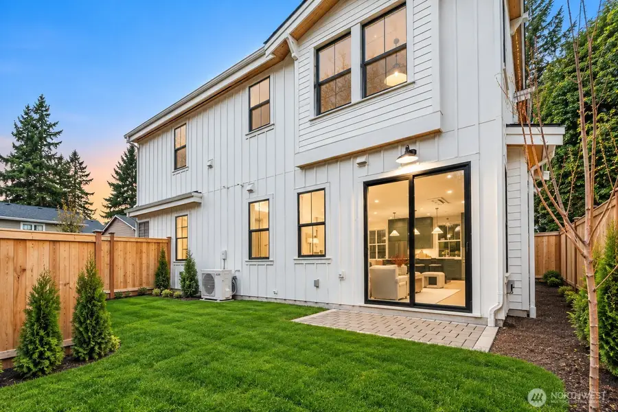 10612 NE 54th Lane, Kirkland, WA 98033 - #2