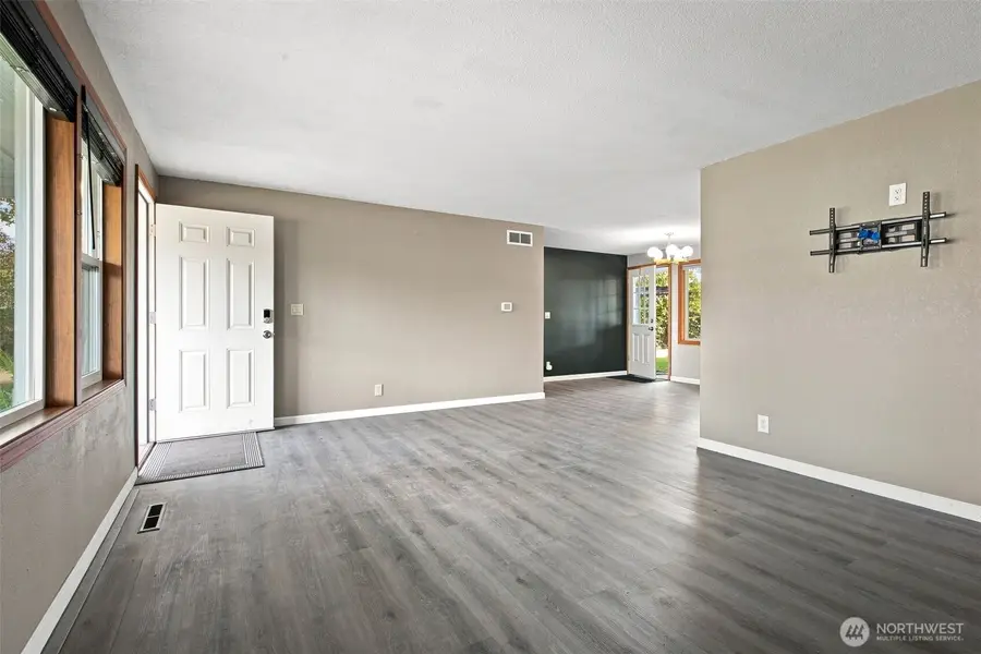 217 N 63rd Avenue, Yakima, WA 98908 - #3