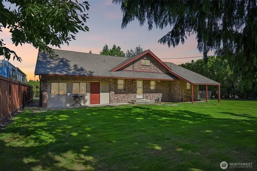 27527 SE 467th Place, Enumclaw, WA 98022 - #2