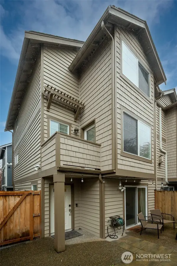 8509 Midvale Avenue N #C, Seattle, WA 98103