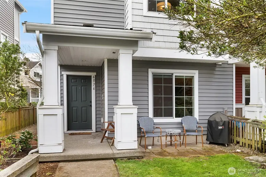 6576 High Point Drive Sw, Seattle, WA 98126 - #3