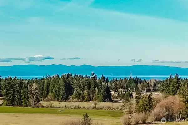 208 Laird #B&C, Port Angeles, WA 98363