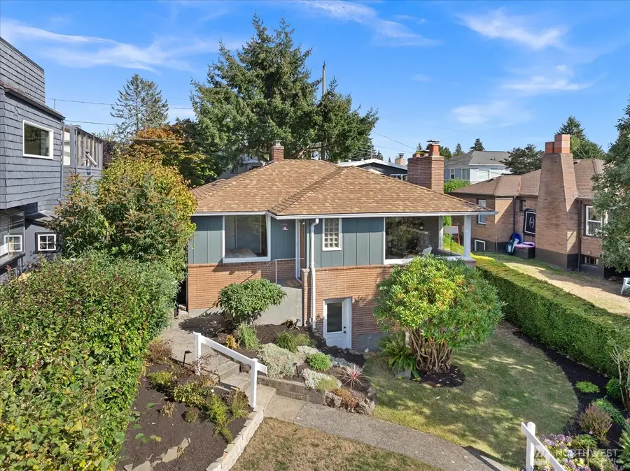 8438 41st Avenue Sw, Seattle, WA 98136 - #2