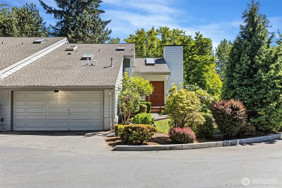 10 143rd Avenue Se, Bellevue, WA 98007 - #2