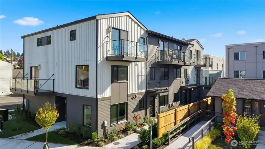 308 Daley Street, Edmonds, WA 98020 - #2