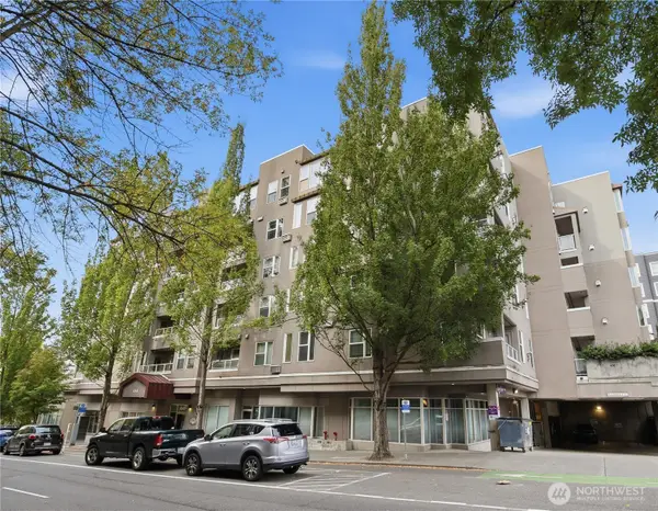 4343 Roosevelt Way Ne #404, Seattle, WA 98105