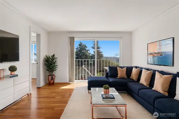 800 N Allen Place #401, Seattle, WA 98103