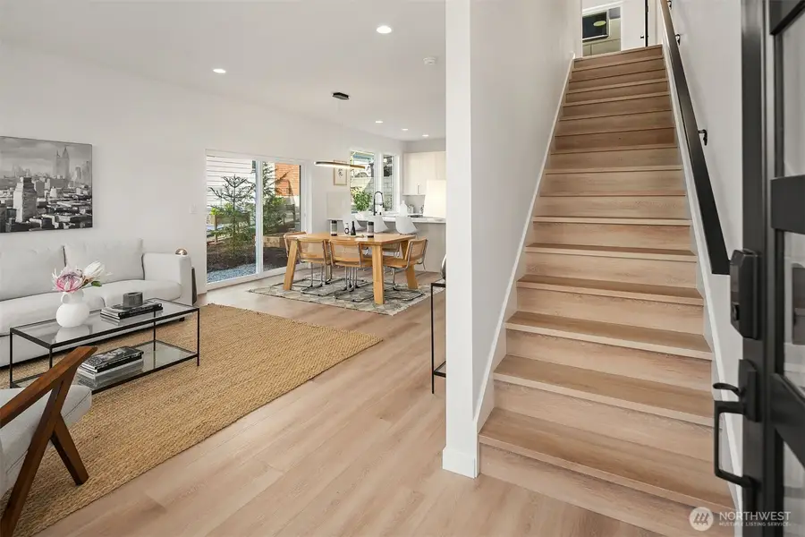 910 29th Avenue, Seattle, WA 98122 - #3