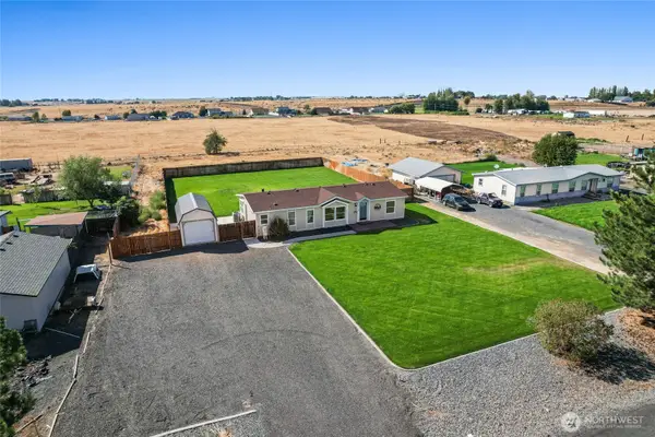 3354 NE Firouzi Drive, Moses Lake, WA 98837
