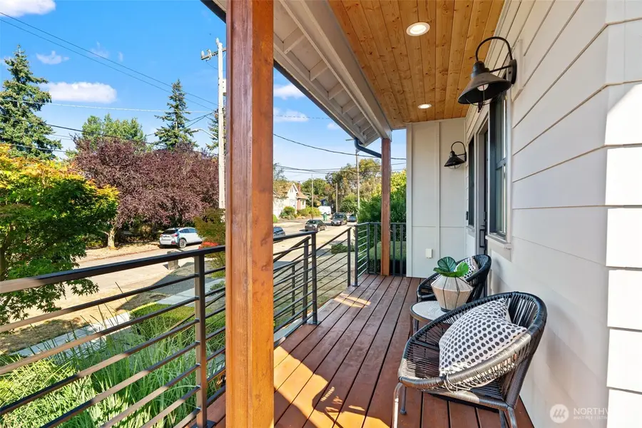 5822 7th Avenue Nw, Seattle, WA 98107 - #3