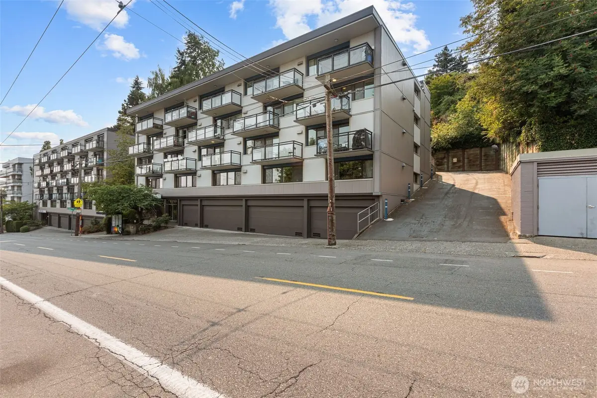 1601 Taylor Avenue N #204, Seattle, WA 98109 - #1
