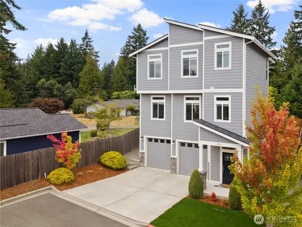 650 NW Gardenia Way, Bremerton, WA 98311