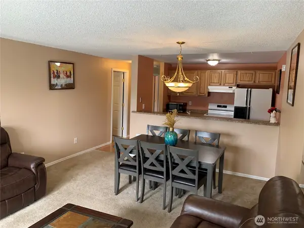 31003 14th Avenue S #C12, Federal Way, WA 98003