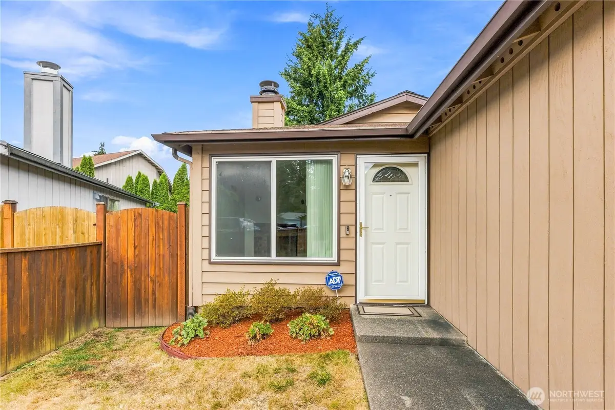 10114 52nd Drive Ne, Marysville, WA 98270 - #1
