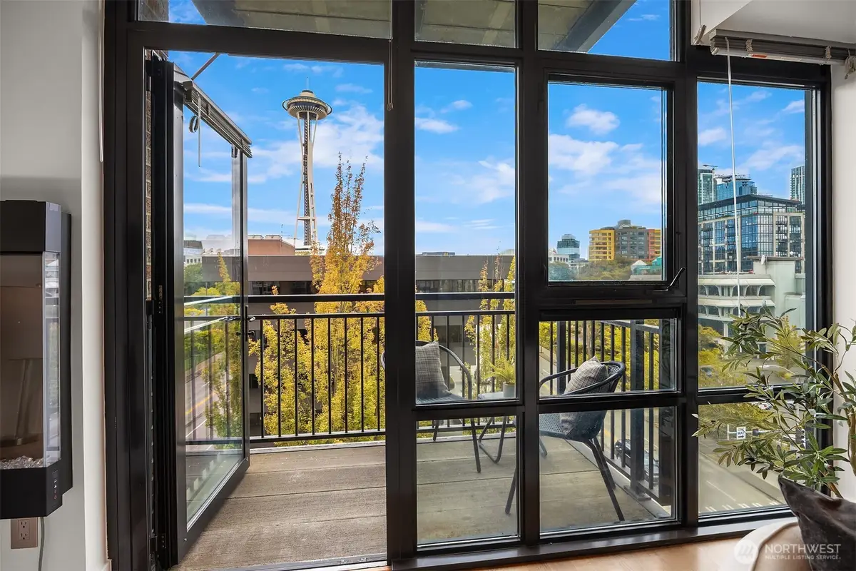 2911 2nd Avenue #704, Seattle, WA 98121 - #1
