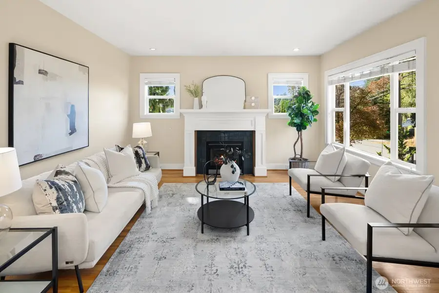 3825 NE 115th Street, Seattle, WA 98125 - #3