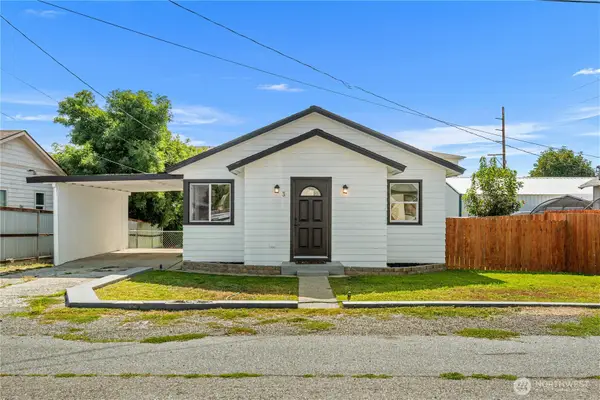 3 Island View Street, Wenatchee, WA 98801