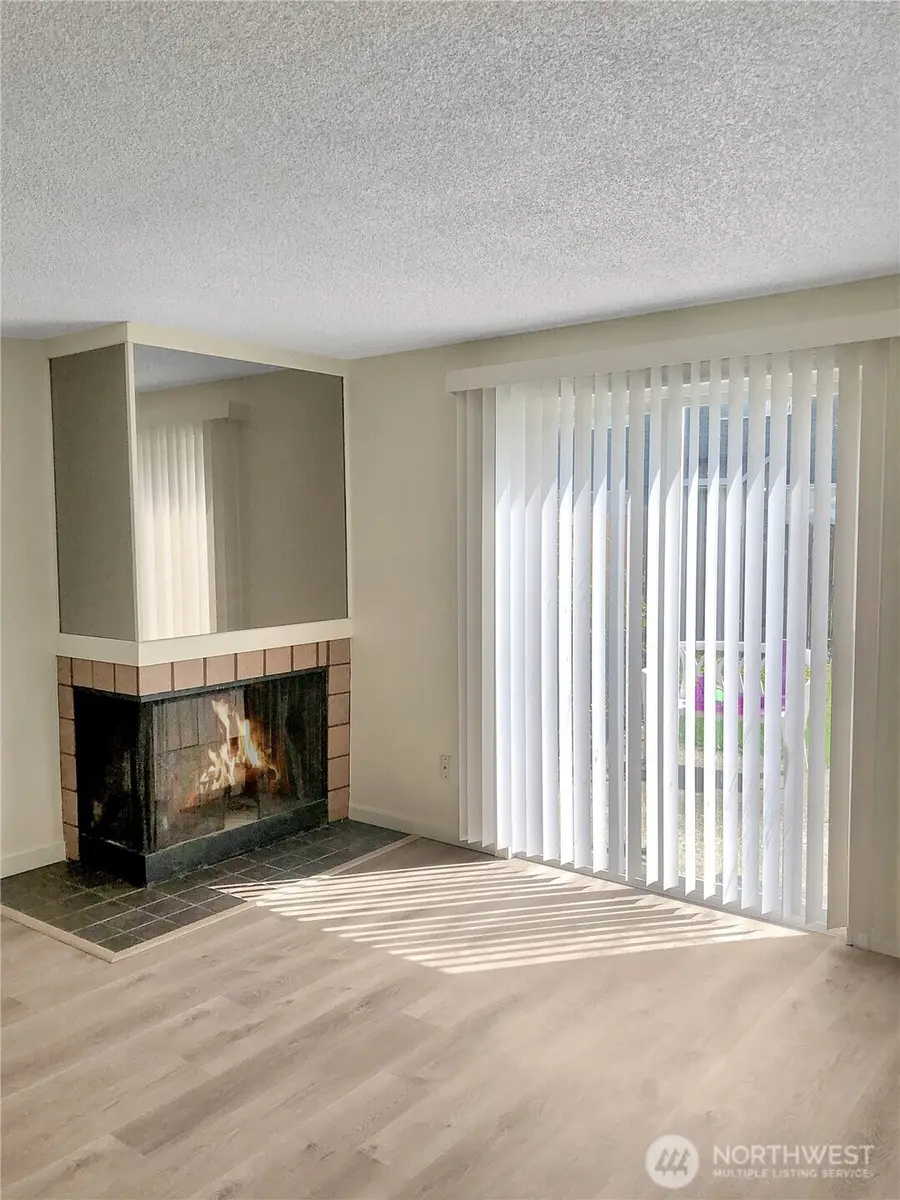 5807 March Lane, Sumner, WA 98390 - #2