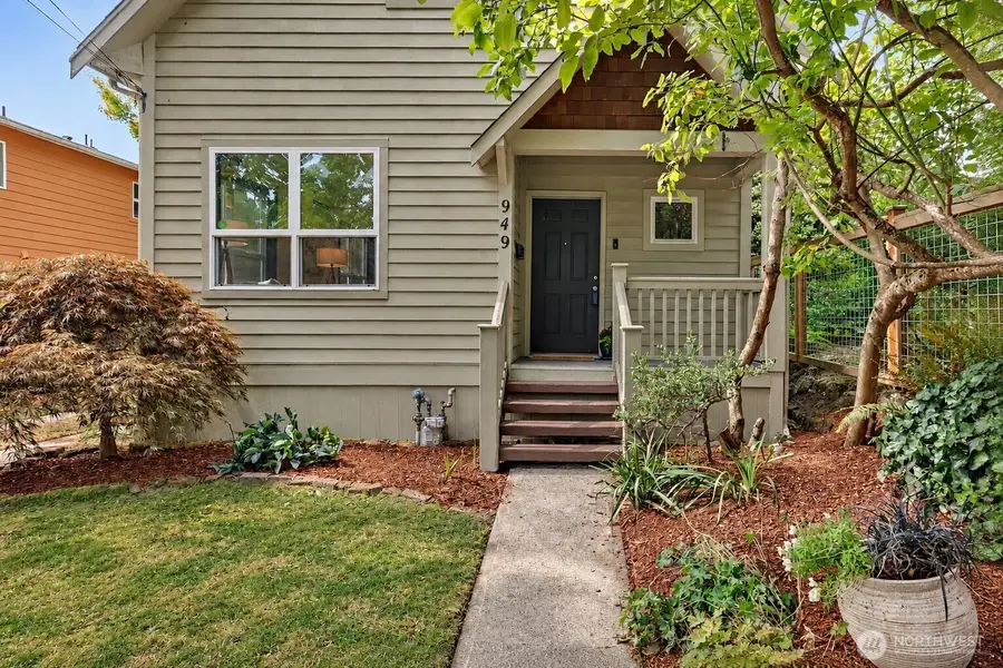 949 25th Avenue S, Seattle, WA 98144 - #2