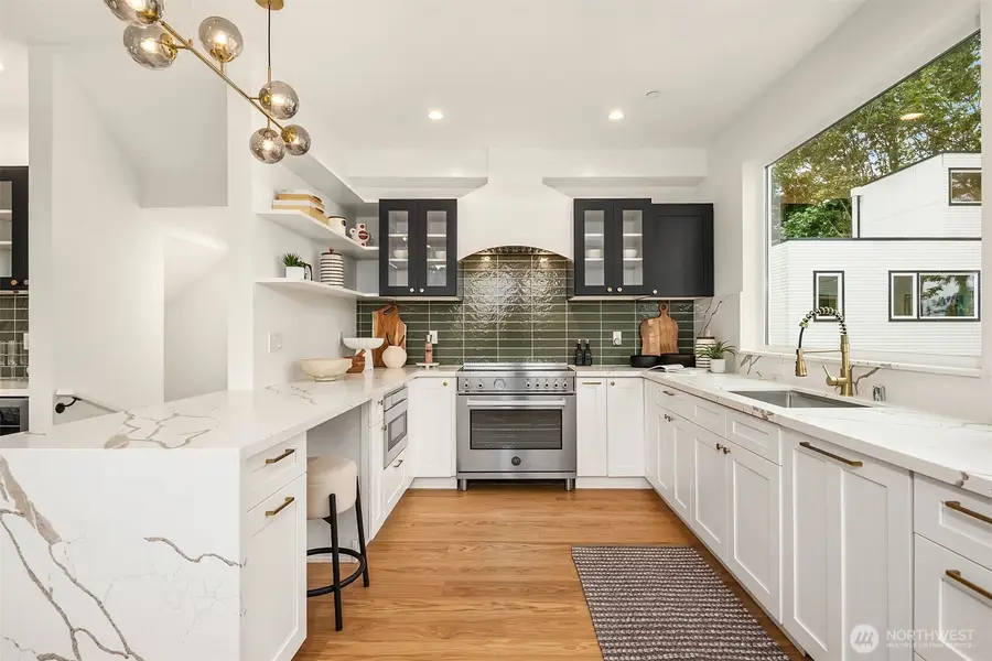 540 W Barrett Street, Seattle, WA 98109 - #3