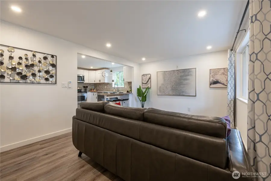 12756 Evanston Avenue N, Seattle, WA 98133 - #2
